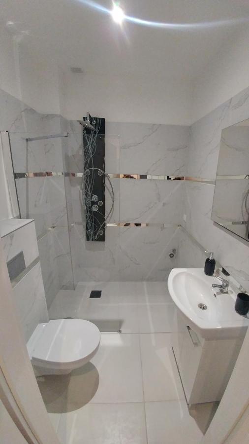 Micadas Apartamenty Piaseczno  Exteriör bild